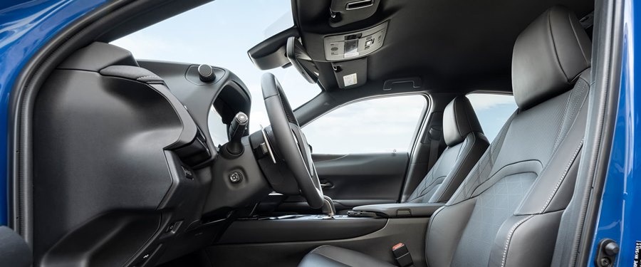 lexus ux300e ราคา