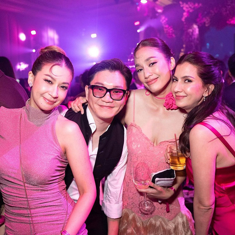 เอมี่ กลิ่นประทุม