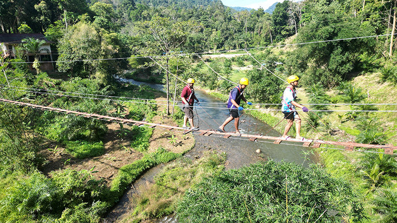 ล่องแก่งสองแพรก พังงา