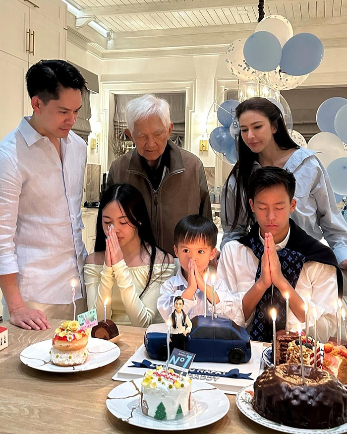 ริต้า กรณ์ 