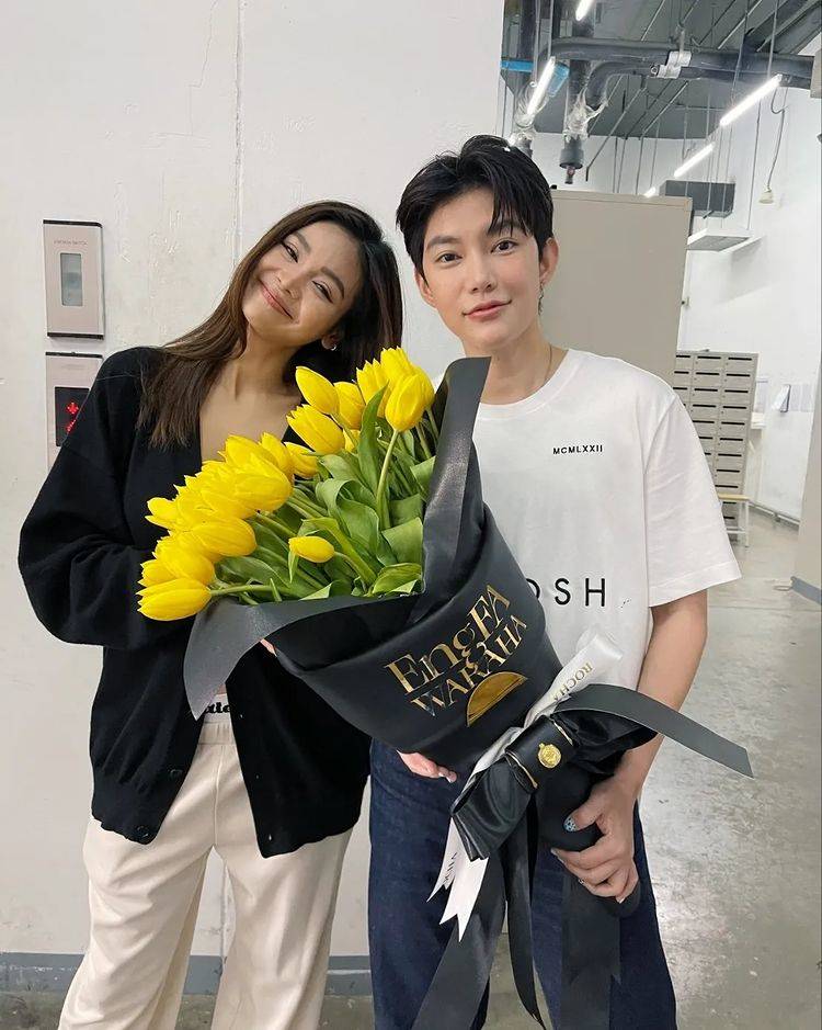 อิงฟ้า ติ๊นา