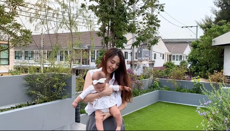 บ้าน มิว นิษฐา