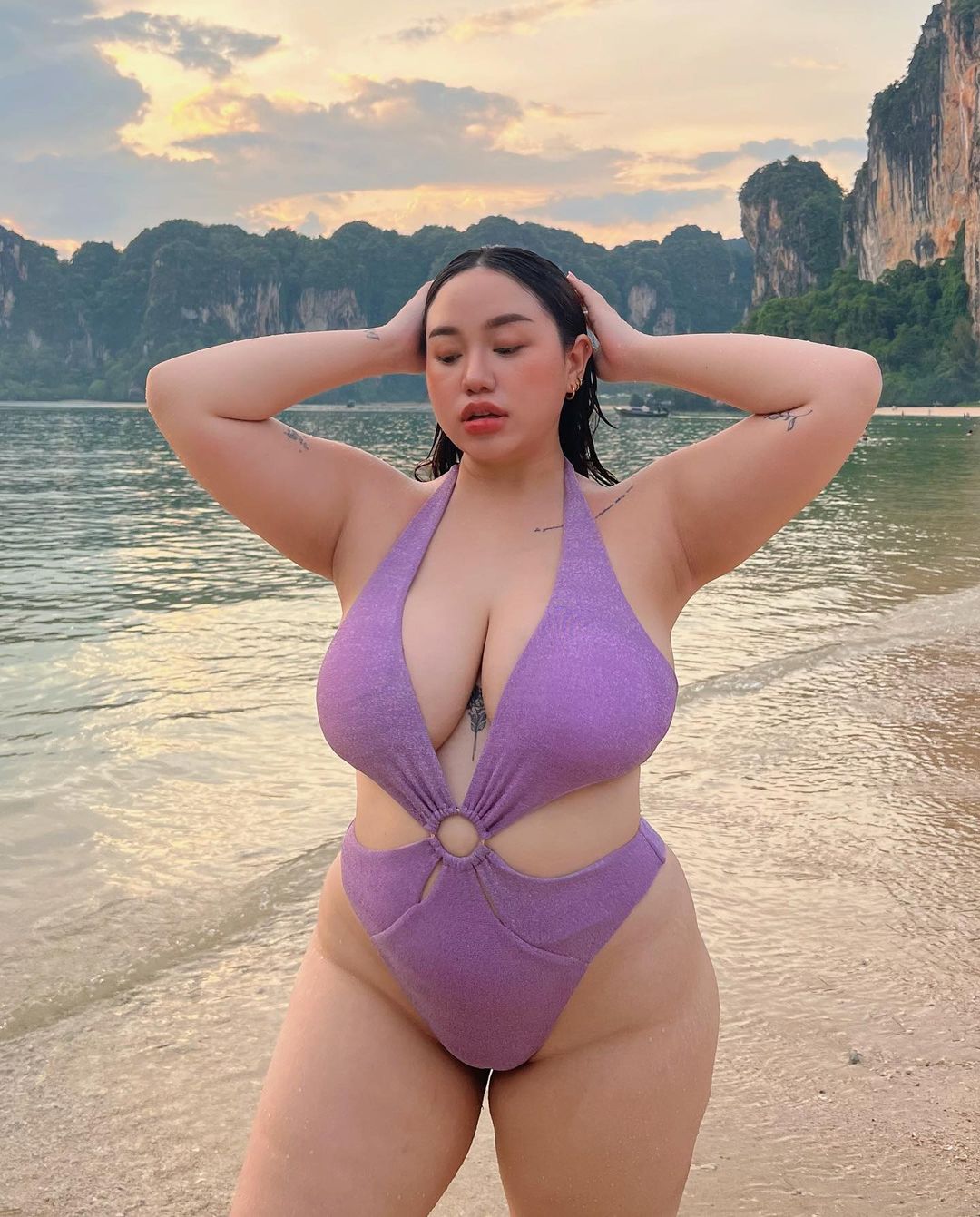 ออม สุพิชญา