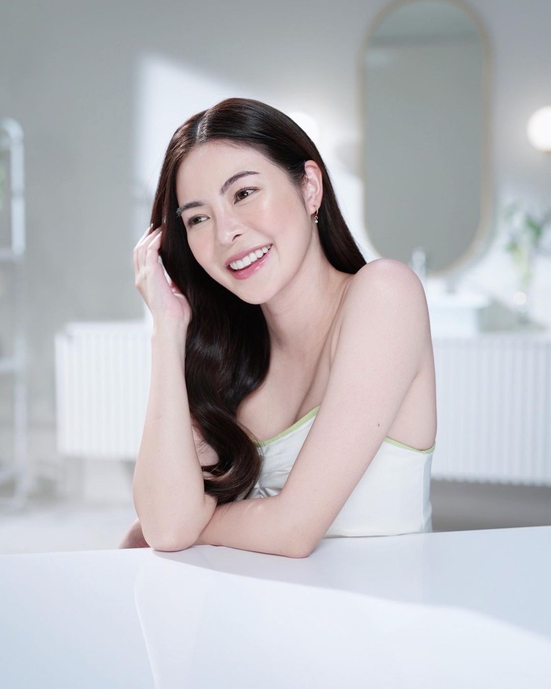 เอวา ปวรวรรณ