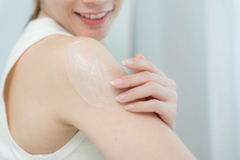 ผิวแห้งลอก