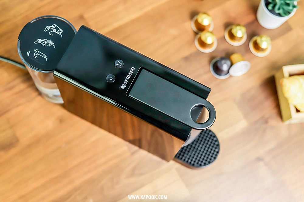 ทำกาแฟดำง่าย ๆ ด้วยเครื่องชงกาแฟแคปซูล Nespresso Essenza Mini