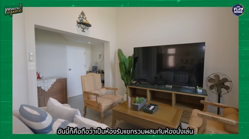 วันเดอร์เฟรม บ้านเขาใหญ่ ชั้นวางทีวี ห้องรับแขก