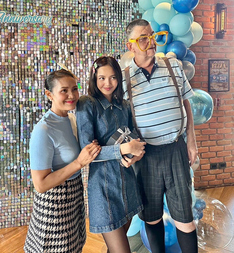 ลิซ่า BLACKPINK