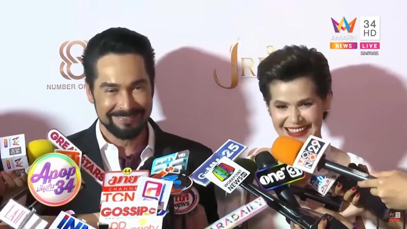 จอนนี่ แอนโฟเน่ นก จริยา