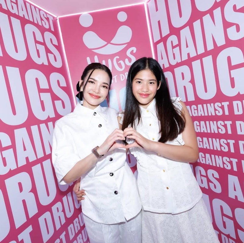 น้องนาวา ลูกสาว อ้อม พิยดา