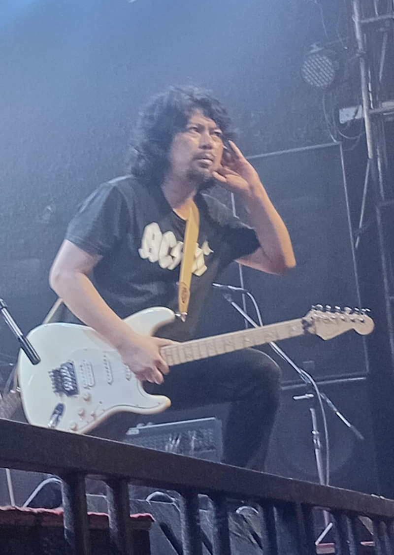 เสก โลโซ ติดคุกคดีเสพยาเสพติด ขัดขวางการจับกุม และครอบครองอาวุธปืน เมื่อปี 2560 โดยศาลฎีกา