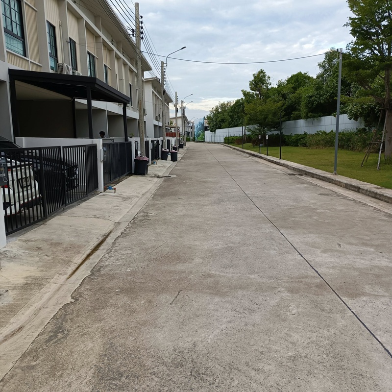 หมู่บ้าน