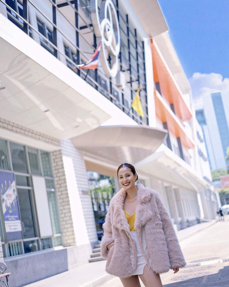 ขวัญ อุษามณี