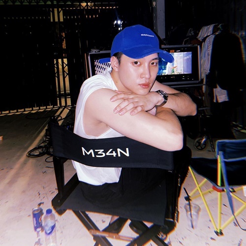 มีน พีรวิชญ์