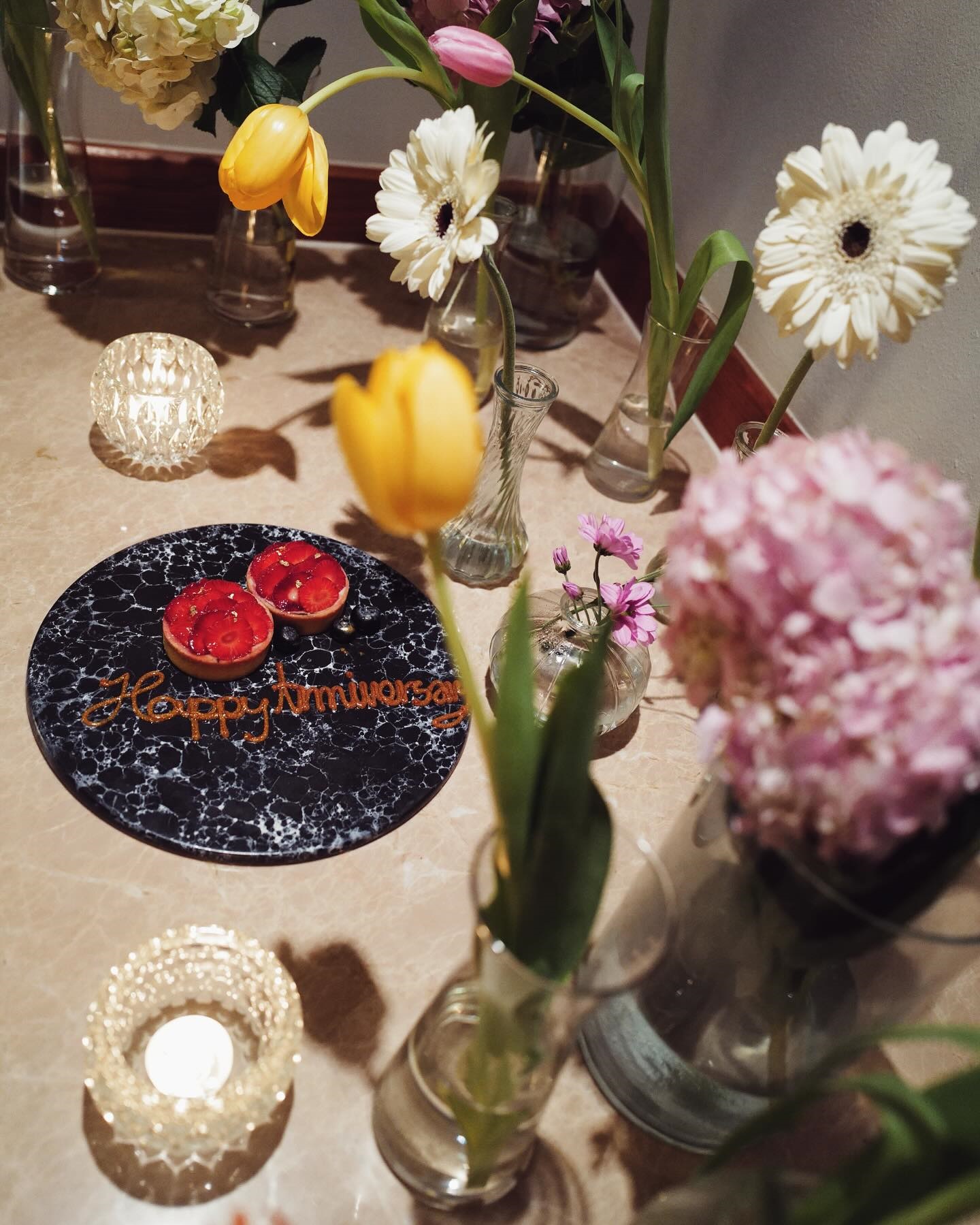 อนันดา เอเวอริงแฮม ณัฐ ณิชชา