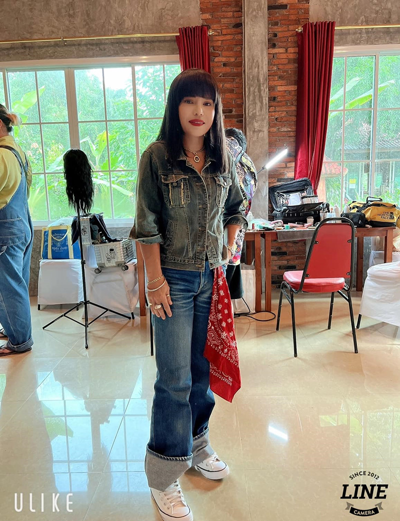 พี่ดำ ปลาเผา แต่งสาว ผมยาว เปลี่ยนลุคแต่ไม่เปลี่ยนใจ จำแทบไม่ได้เลย