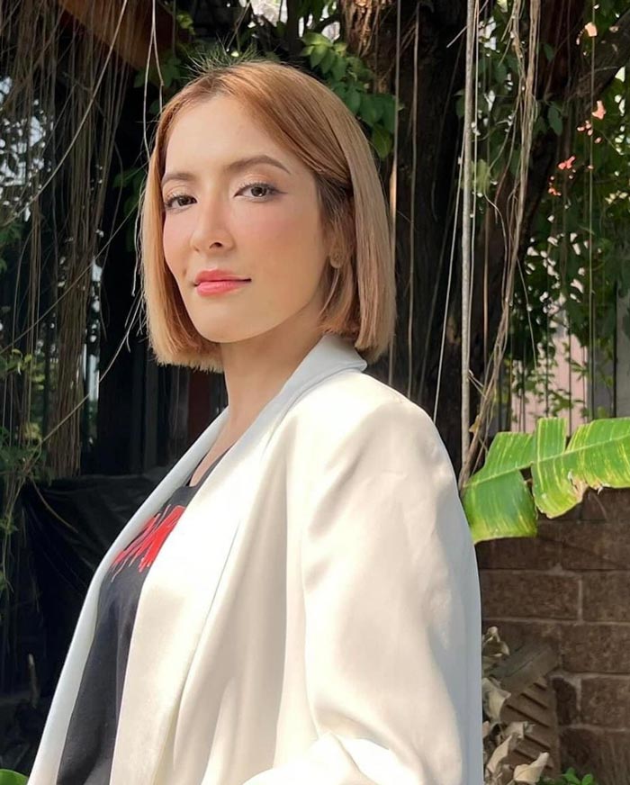 พิ้งค์กี้ สาวิกา