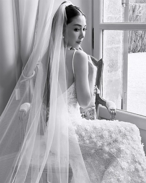 วุ้นเส้น วิริฒิพา ชุดแต่งงาน