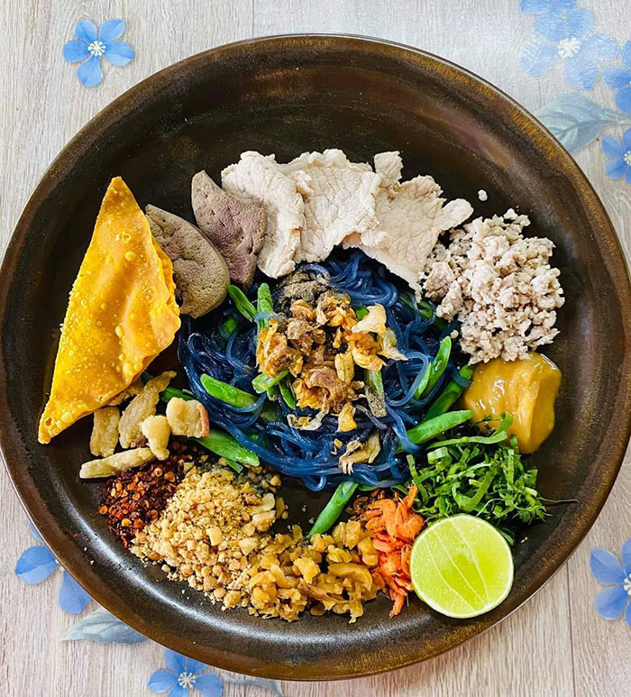 ร้านก๋วยเตี๋ยวสุโขทัย
