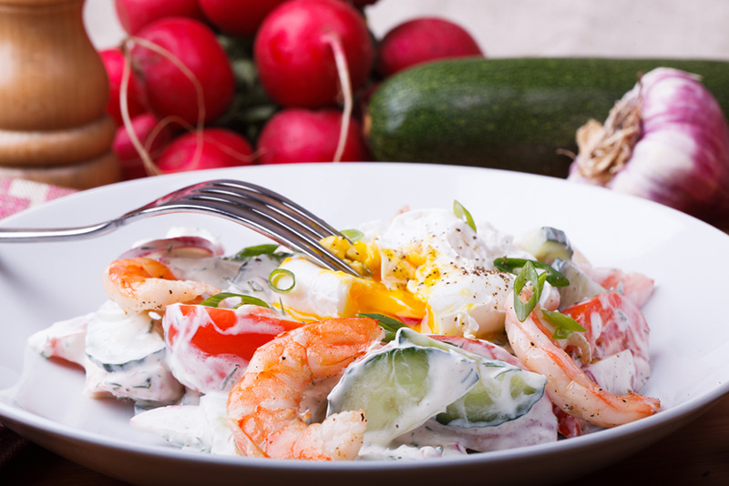 สลัดกุ้งกับอะโวคาโดและซอสโยเกิร์ต เมนูกรีกโยเกิร์ต รวมสูตรเมนูกรีกโยเกิร์ต กรีกโยเกิร์ต สูตรอาหาร