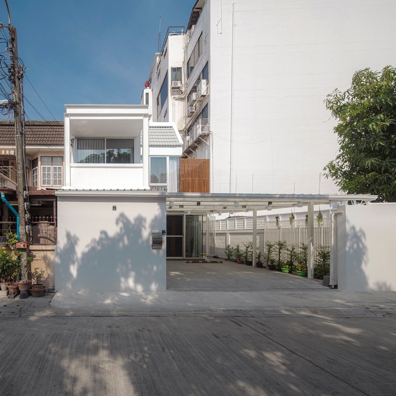 รีโนเวททาวน์เฮ้าส์ 2 ชั้น