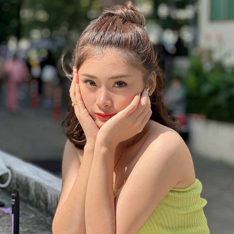น้องไบร์ท