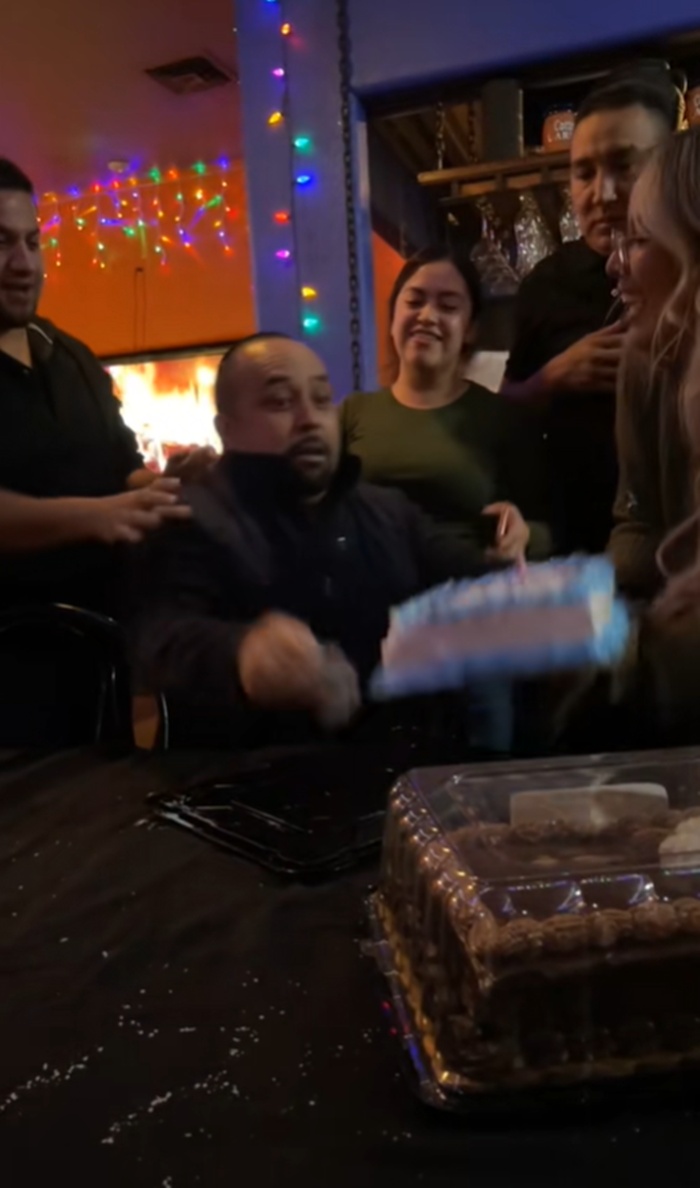 เป่าเค้ก