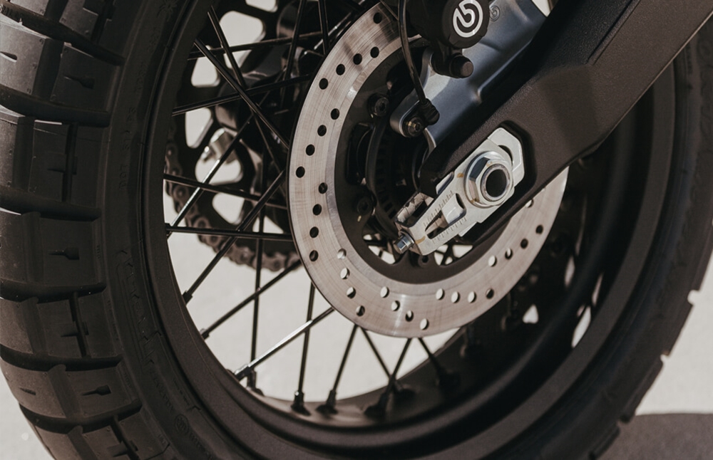 Ducati Scrambler Desert Sled Fasthouse 2022