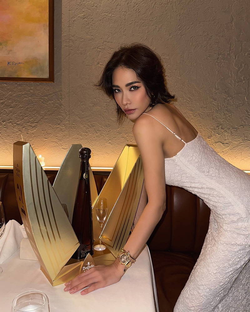 โพสต์ล่าสุด พลอย เฌอมาลย์