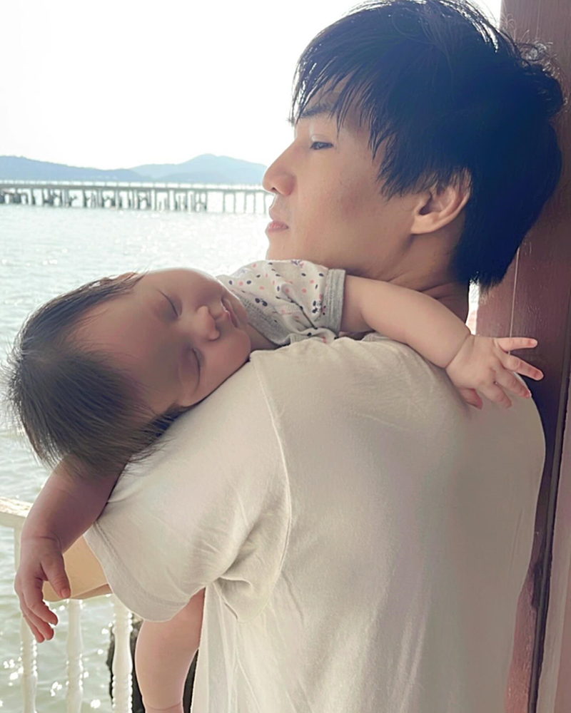ต้า พาราด็อกซ์ เผยโมเมนต์อบอุ่นกับลูกสาว น้องพิมเพราะ