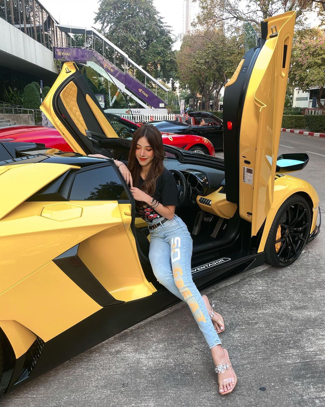 บูบี วารีนิธิ