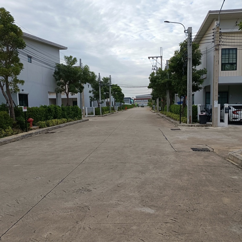 หมู่บ้าน