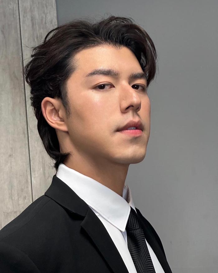 นาย ณภัทร