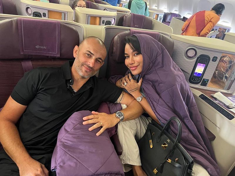 น้ำ พัชรพร