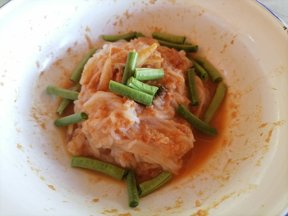เส้นขนมจีน