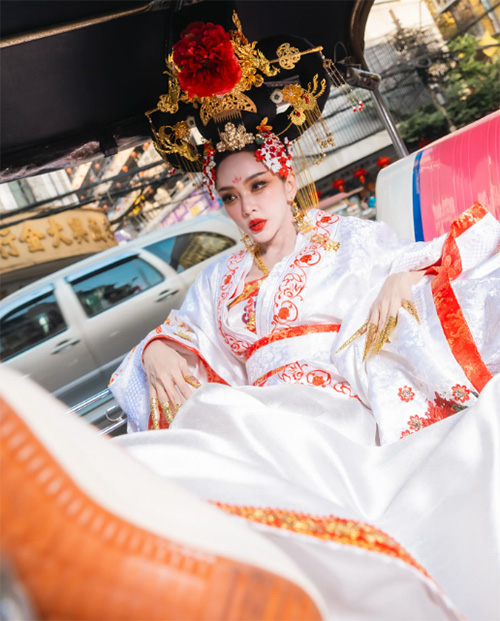 แฟชั่นดารารับตรุษจีน 2568 ส่อง 18 ไอเดียชุดจีนสุดอลัง สวยจึ้งแบบไม่มีใครยอมใคร