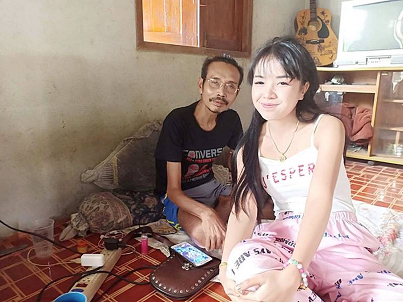 เจนนี่ ได้หมด, ยิว ฉัตรมงคล