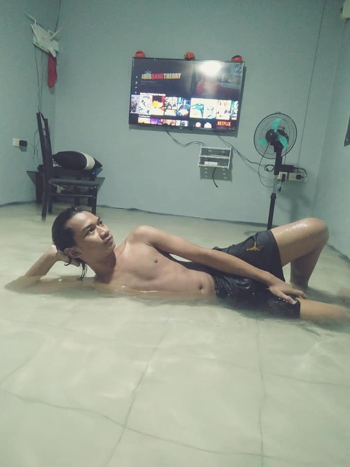 ดูหนังที่บ้าน