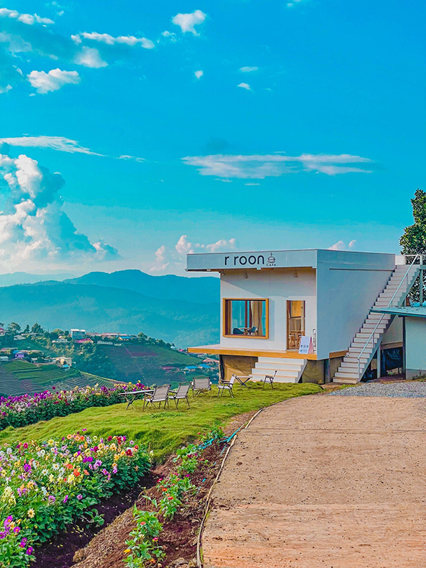 ร้านคาเฟ่บนดอย R ROON Cafe Camping