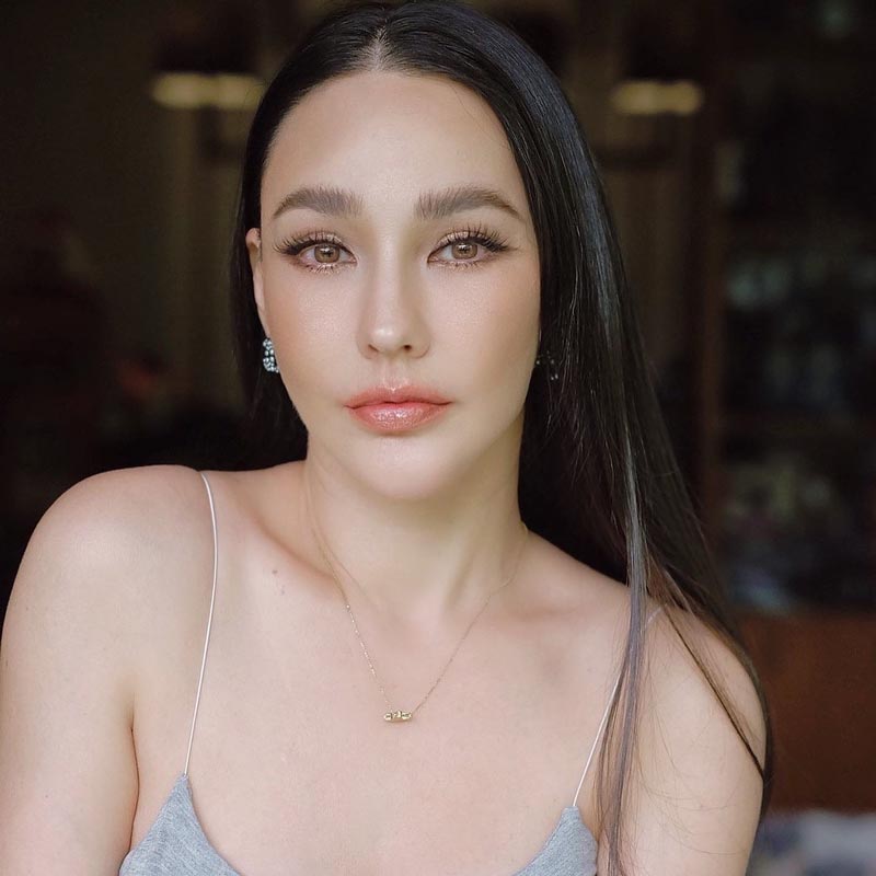 แหม่ม วิชุดา