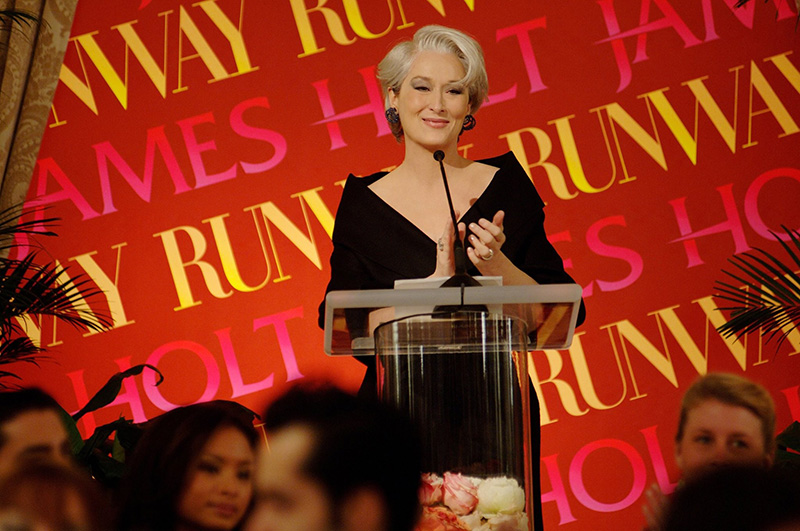 ภาพMeryl Streep สวมบทบาทมิแรนด้า พรีสต์ลีย์ ใน The Devil Wears Prada
