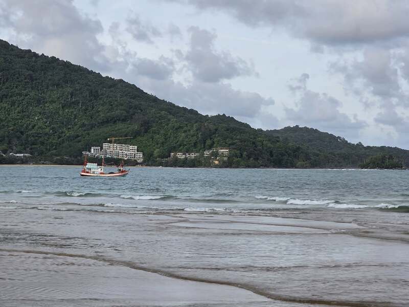 หาดในยาง ภูเก็ต