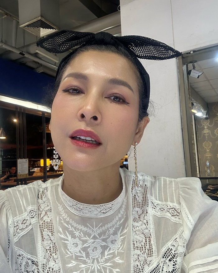 หน่อย บุษกร