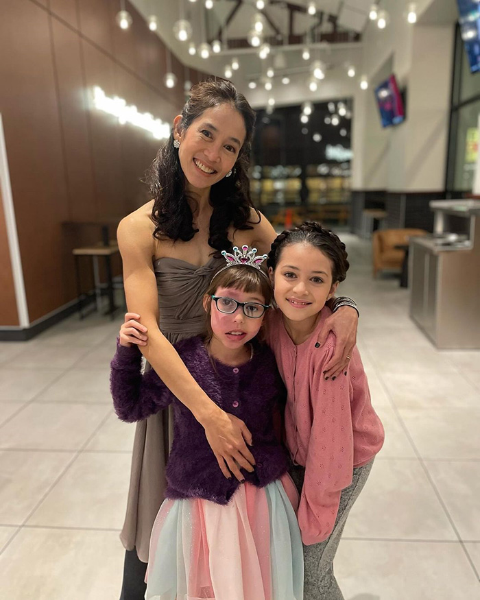 น้องเมตตา ลูกสาวอุ้ม สิริยากร