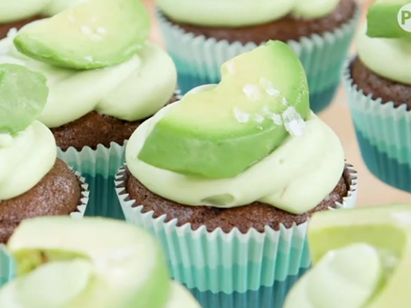 คัพเค้กอะโวคาโด