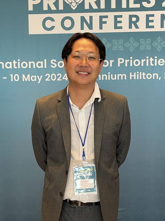 ประวัติ คริส โปตระนันทน์ 