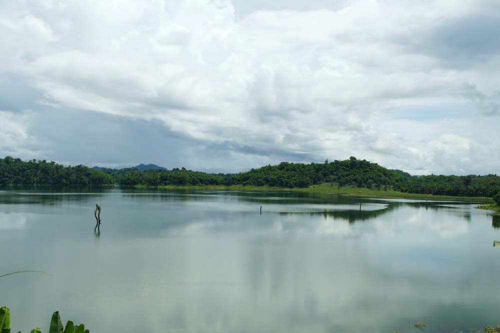 บ้านอีต่อง เหมืองปิล็อก