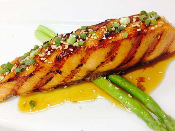 ปลาแซลมอนย่างซอสเทอริยากิ