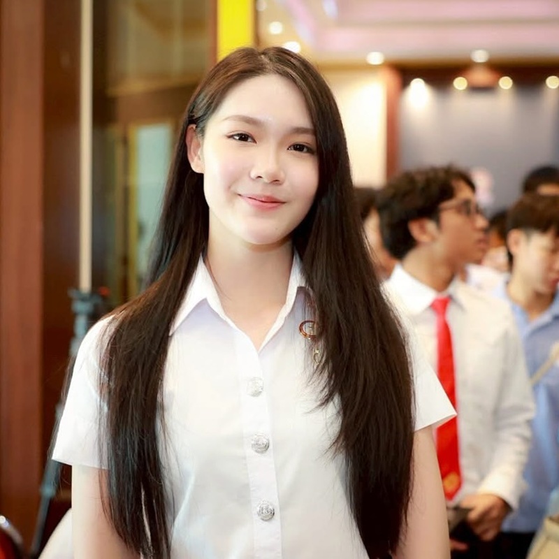 พิ้งค์ พิชฌามลณ์