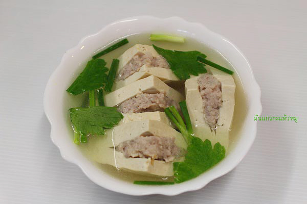 แกงจืดเต้าหู้